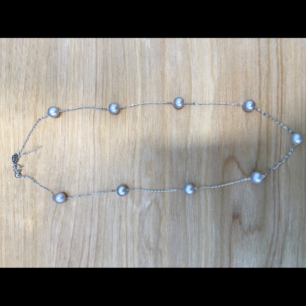 pearl necklace